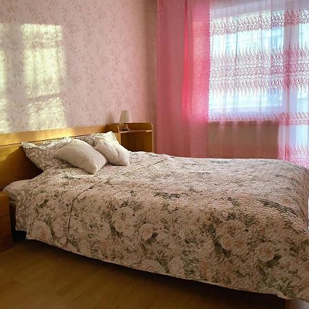 Spacious 3-Room Apartment & Parking ريغا المظهر الخارجي الصورة