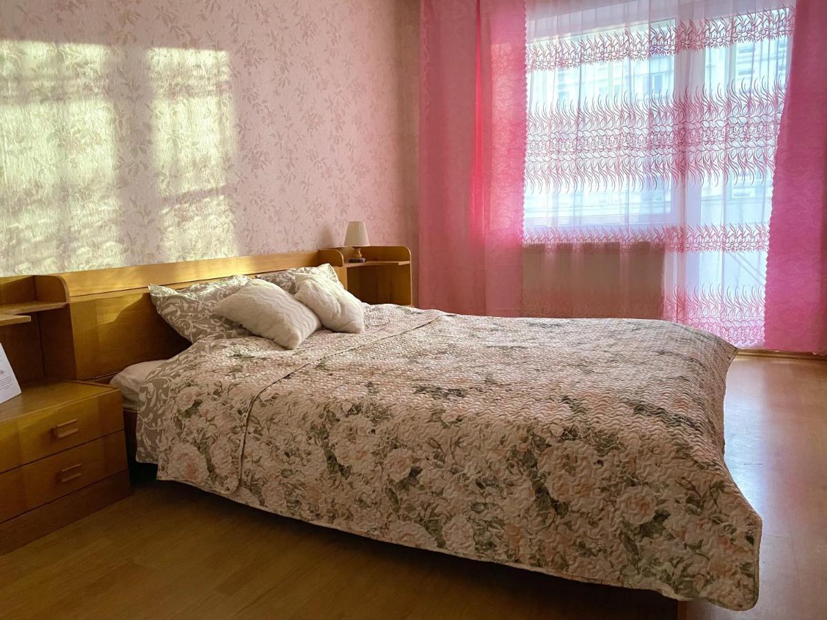 Spacious 3-Room Apartment & Parking ريغا المظهر الخارجي الصورة