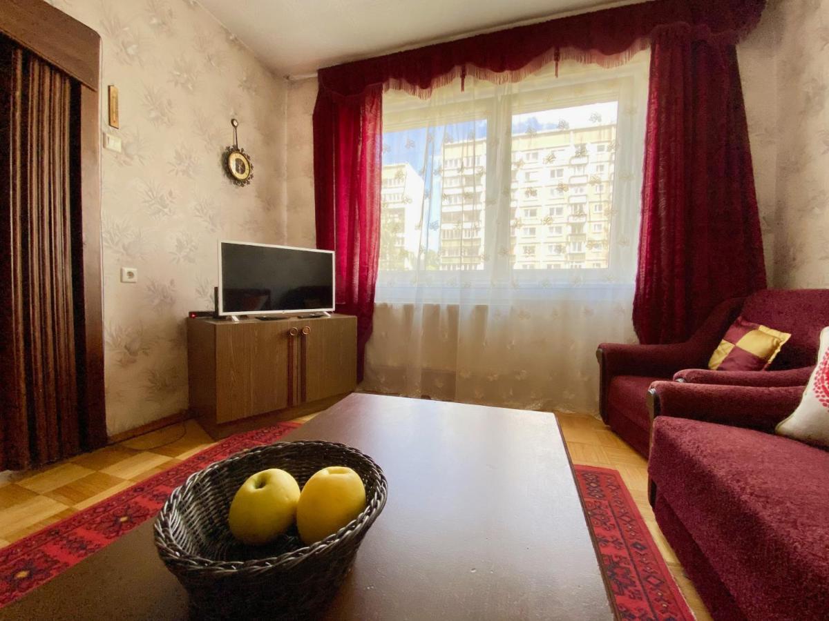 Spacious 3-Room Apartment & Parking ريغا المظهر الخارجي الصورة